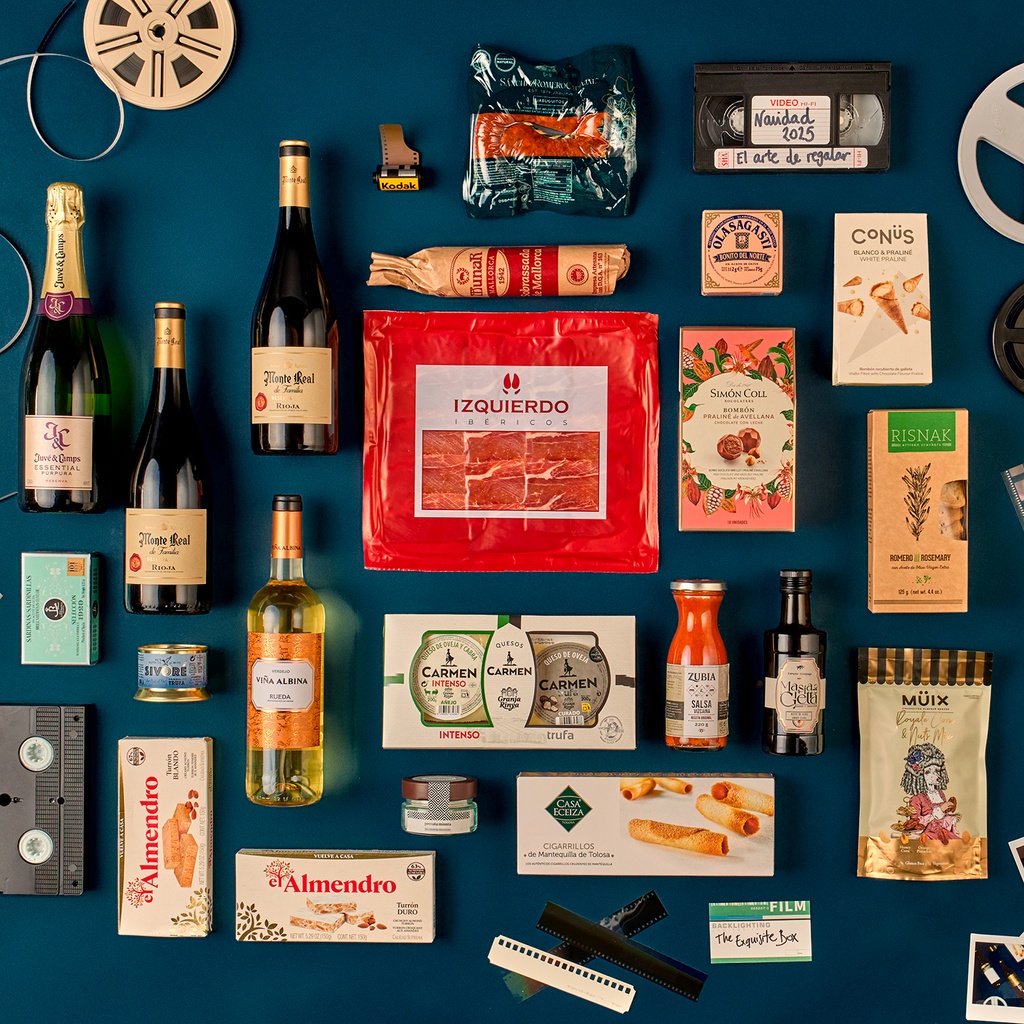 LOTE THE EXQUISITE BOX 319